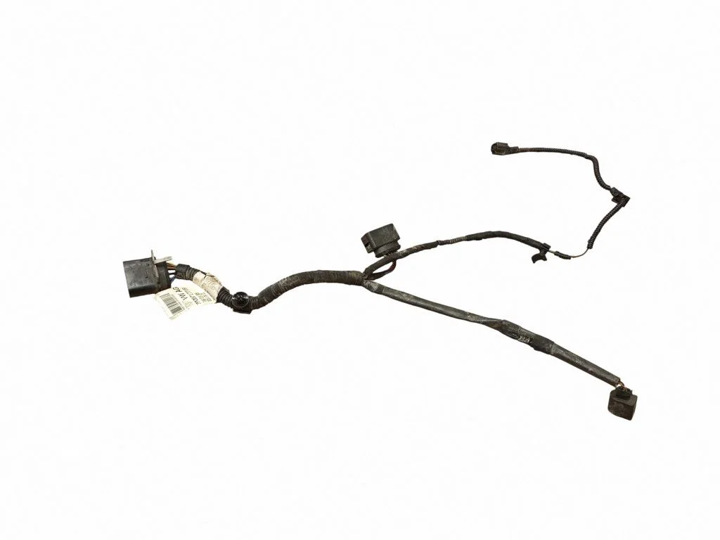 Pārnesumkārbas vadu instalācija 7P0971771B