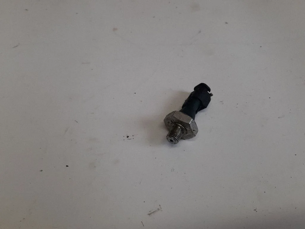 Eļļas spiediena sensors – Audi A3 S3 8V (2013-2019)
