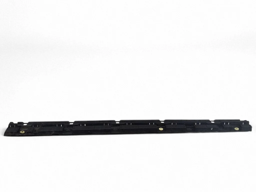 Sliekšņa daļa 7187102