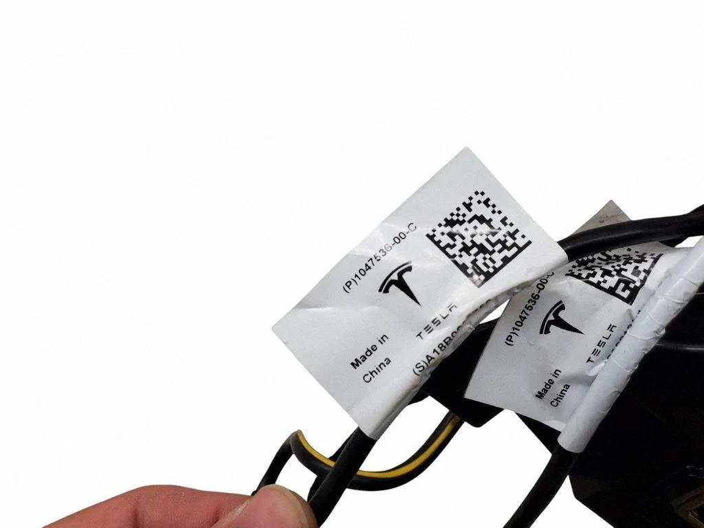 USB-pesa 104753600C