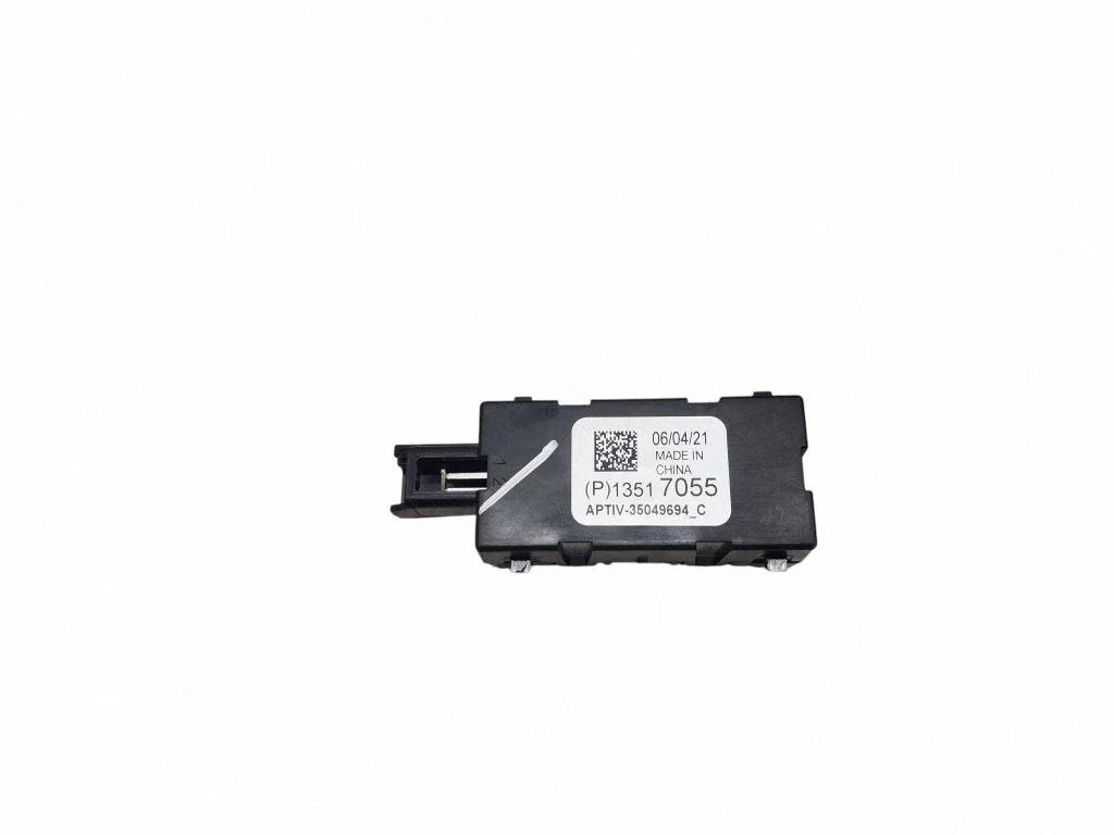 USB-pesa 13517055