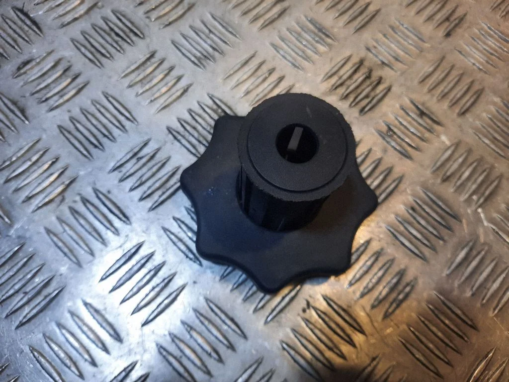 Spare wheel bolt – Audi A4 Allroad B8 (2008-2016)