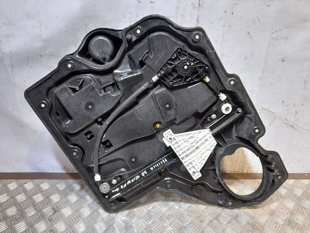 Bīdāmo durvju el. loga pacēlāja mehānisms bez motoriņa 3041797
