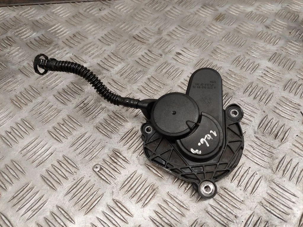 Breather valve – Mercedes-Benz GL-Class X166 (2013-2019)