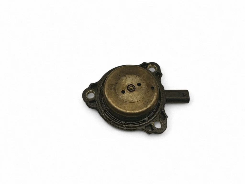 Camshaft vanos timing valve – Mercedes-Benz GL-Class X166 (2013-2019)