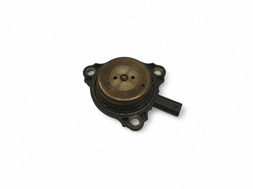 Camshaft vanos timing valve – Mercedes-Benz GL-Class X166 (2013-2019)