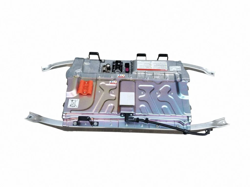 Hibrīda/elektromobiļa akumulators 8R0915591