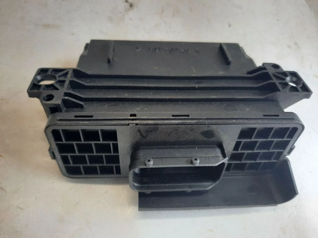 Barošanas vadības bloks 4F0907280A
