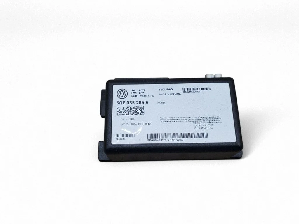 Telefona vadības bloks 5QE035285A