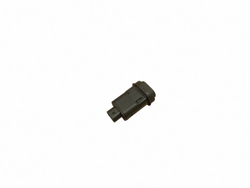 Tailgate opening switch – Cadillac Escalade IV (2014-2020)