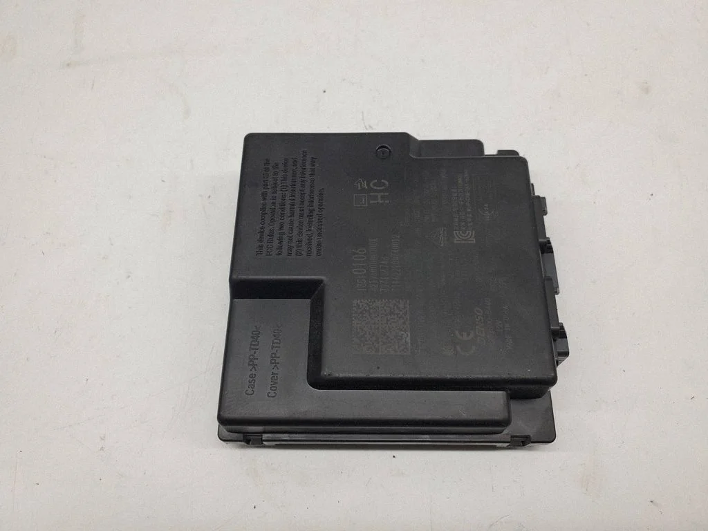 Bezatslēgas sistēmas KESSY (keyless) vadības bloks/modulis – Cadillac ATS (2012-2019)