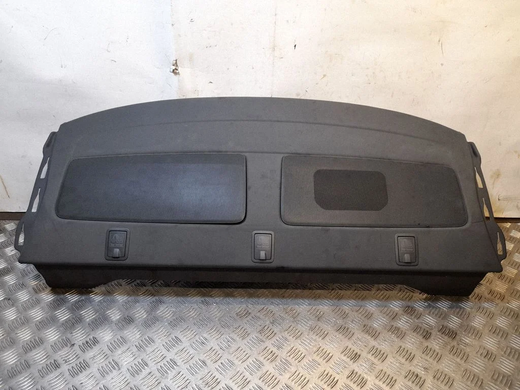 Pagasiruumi vahesein – Audi A4 S4 B9 (2015-2019)