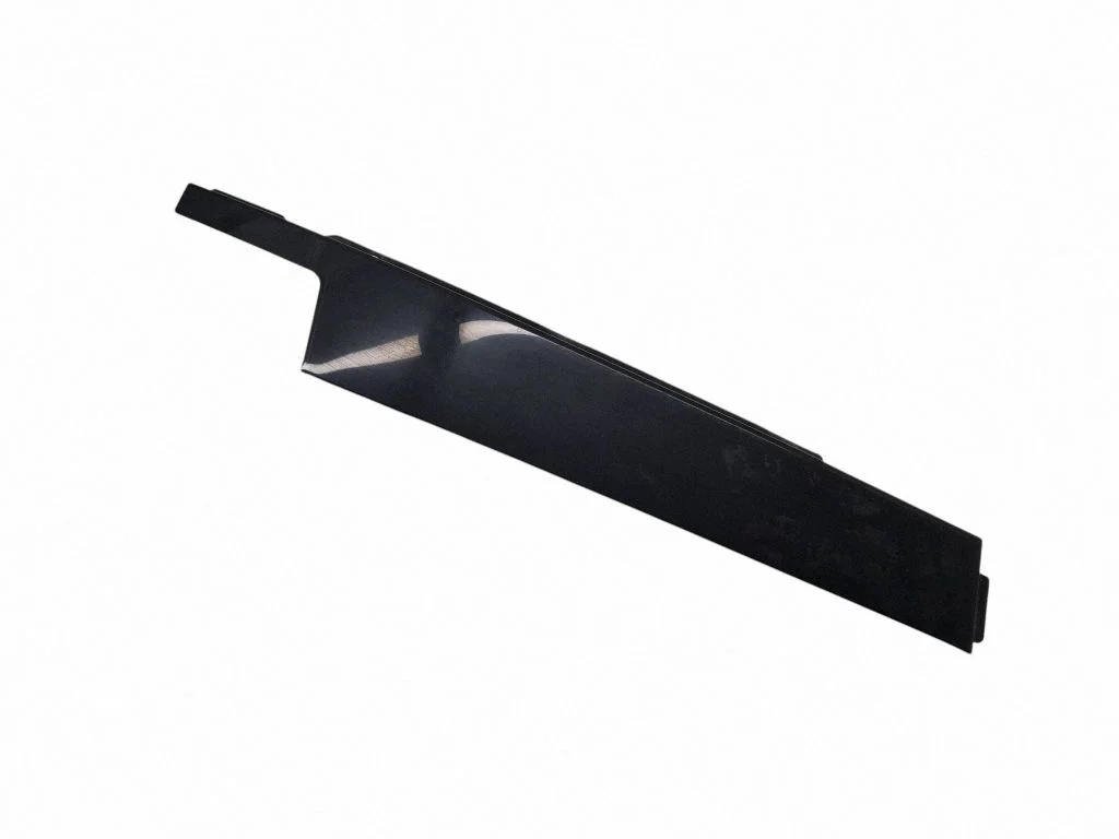 Esiukse klaasi liist 4N0837901