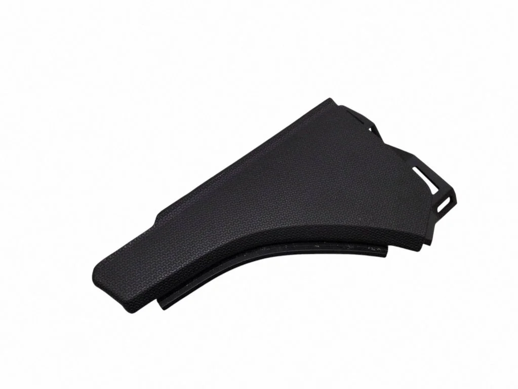 Paneļa apdare LB5BS044L80A