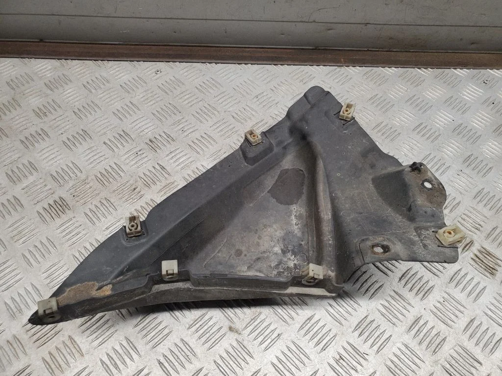 Bufera aizsargs apvidus auto (džipiem) 7304045