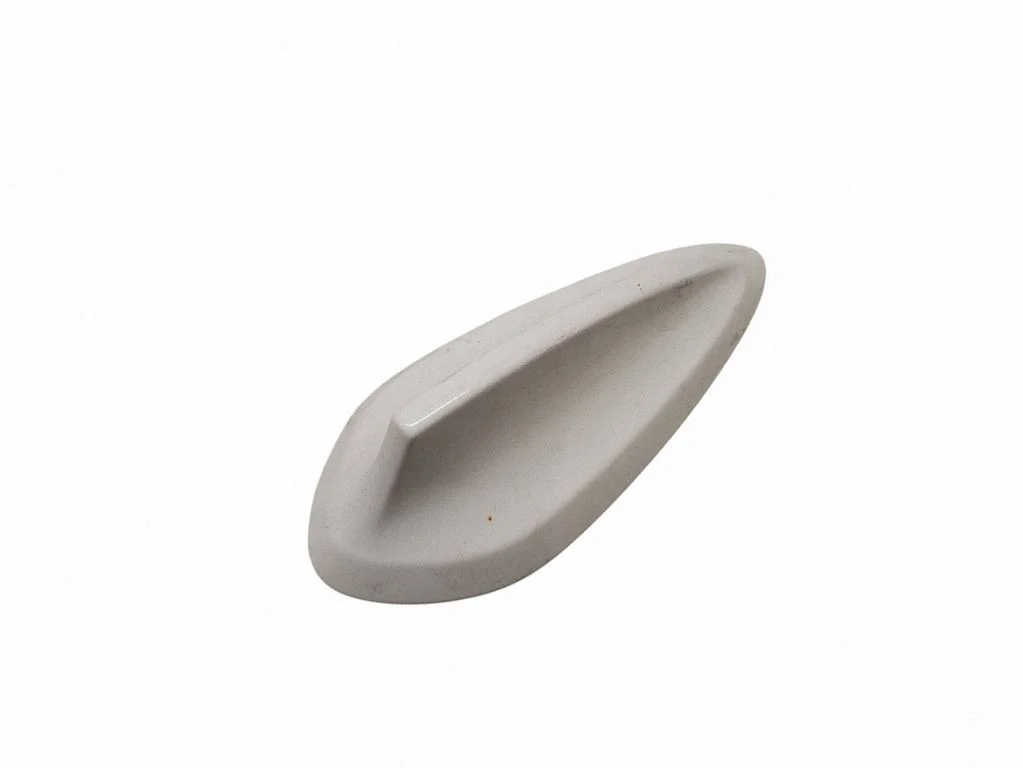 Roof (GPS) antenna cover – BMW 5 Series G30 G31 G38 (2016-)