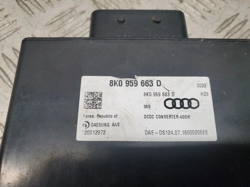 Sprieguma pārveidotājs/pārveidošanas modulis 8K0959663D