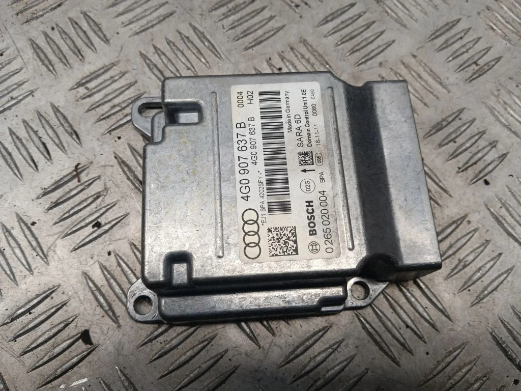ESP (stabilitātes sistēmas) vadības bloks 4G0907637B