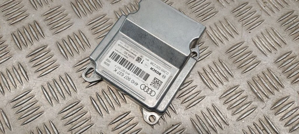ESP (stabilitātes sistēmas) vadības bloks 4H0907637K