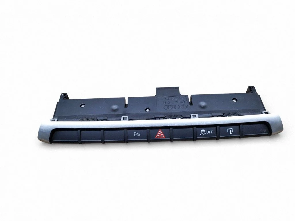 A set of switches – Audi A3 S3 8V (2013-2019)