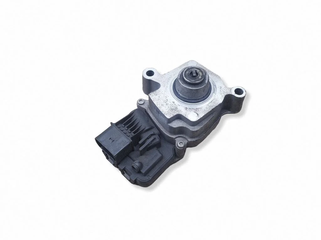 Jaotuskasti mootor 670033135