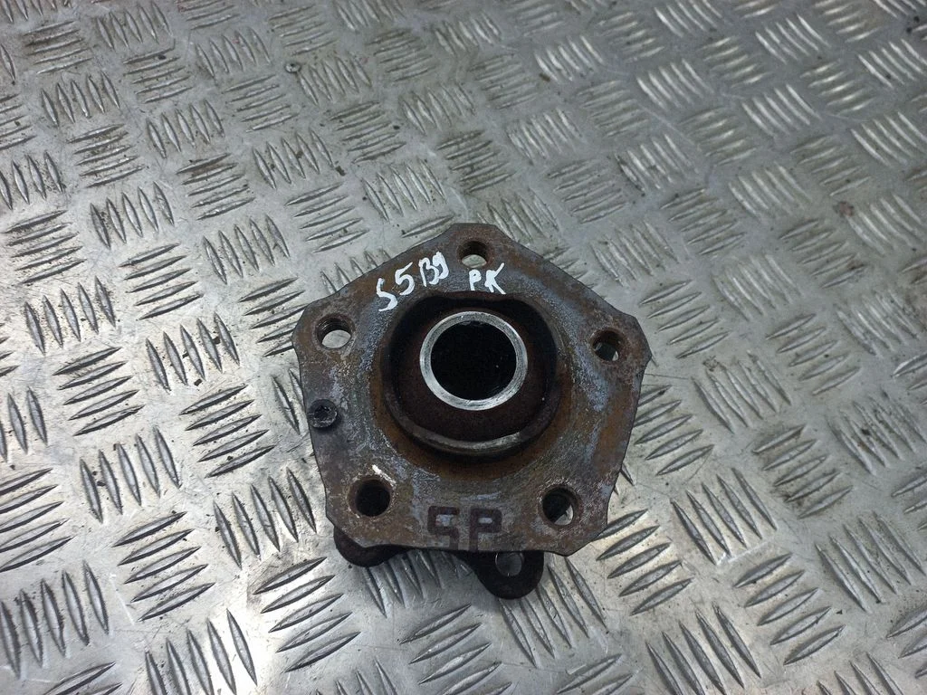 Priekšējā riteņa gultnis 8W0407625L