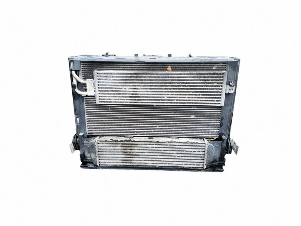 Radiatoru komplekts 7608408