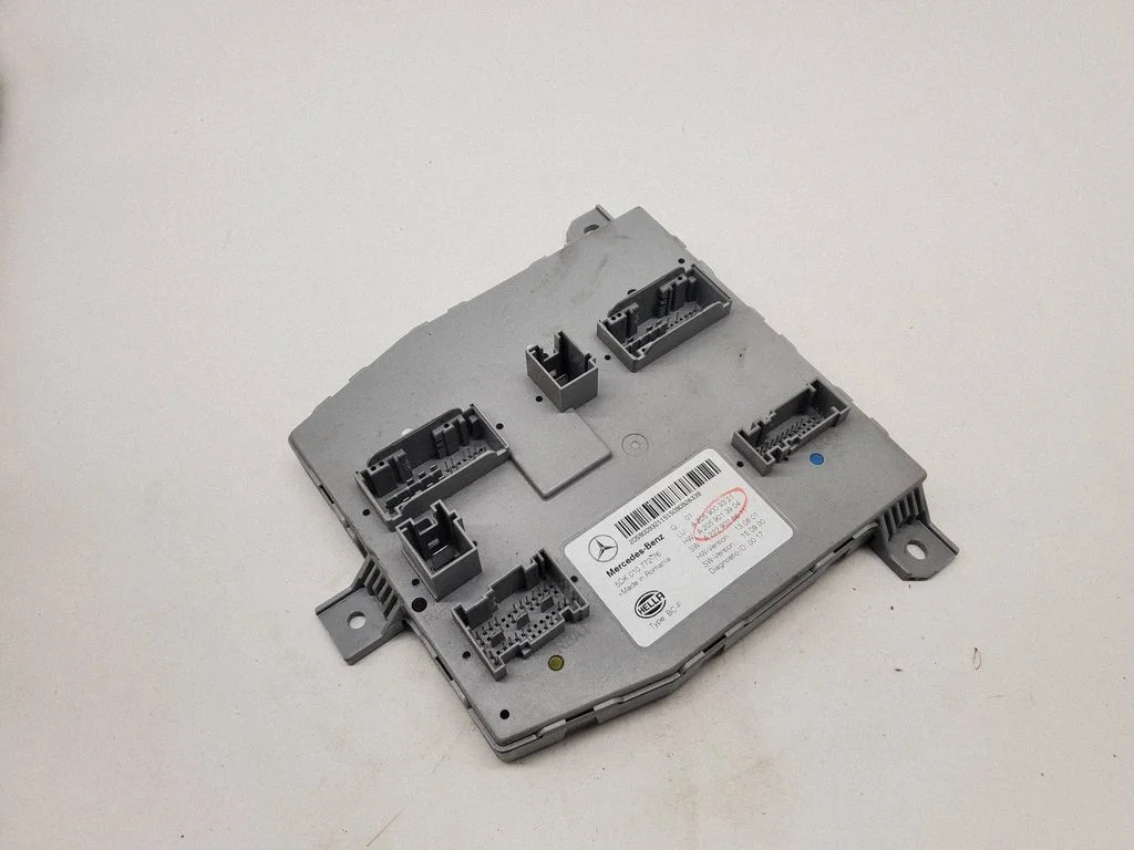 SAM vadības bloks – Mercedes-Benz C klase W205 (2014-2021)