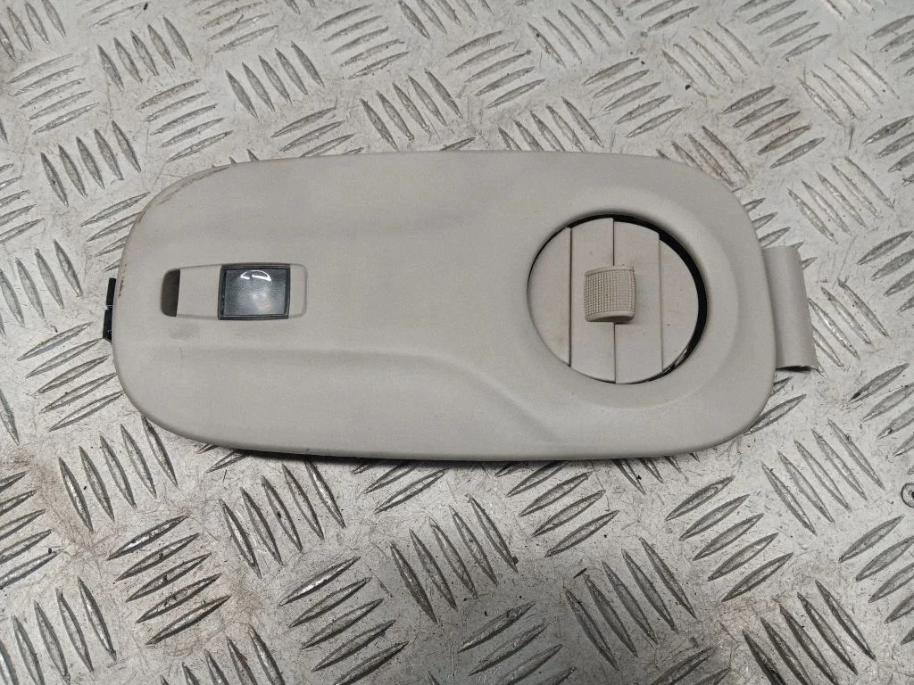 Laevoodri õhutusrest 55057421AC