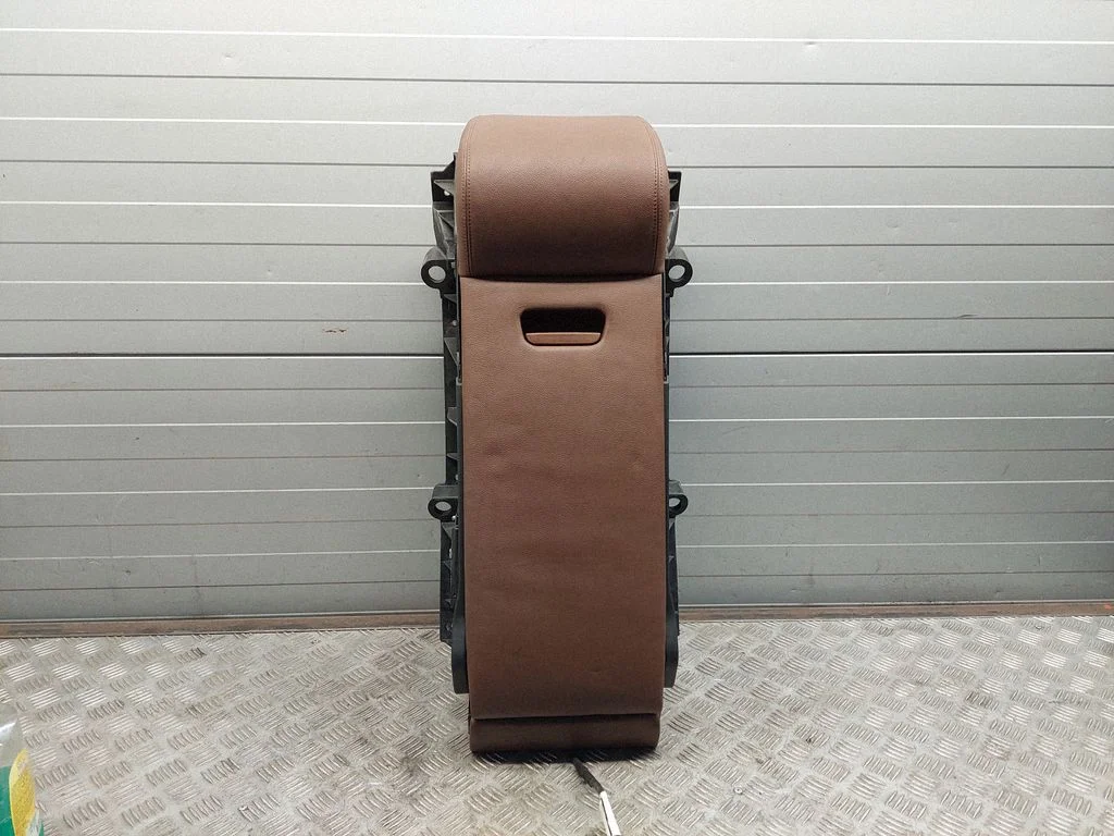 Podłokietnik kanapy tylnej 4H0885076L