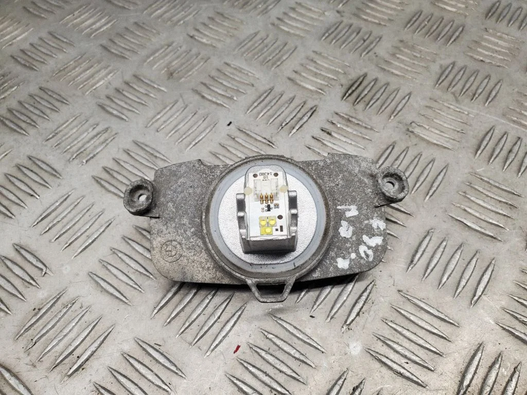 LED ballast control module – BMW 3 Series F30 F35 F31 (2012-2018)