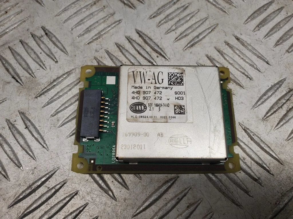 LED ballast control module – Audi A6 S6 C7 4G (2011-2018)