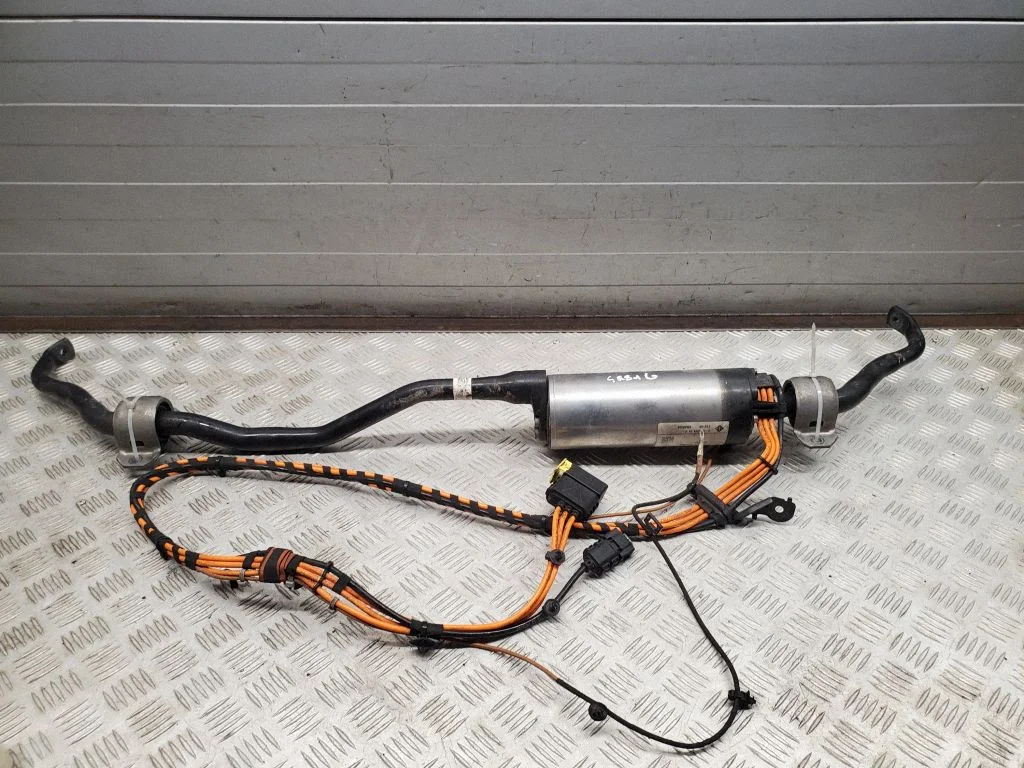 Aizmugurējais aktīvais stabilizators 4M0511023T