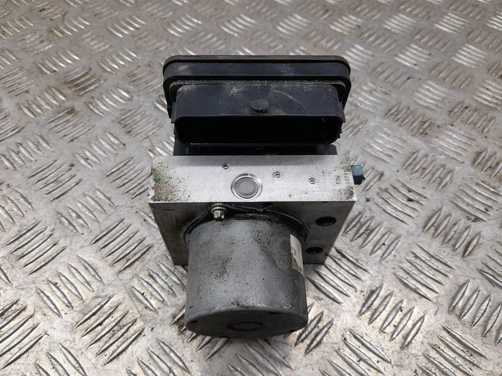 ABS-plokk – Audi Q5 SQ5 FY (2017-2025)