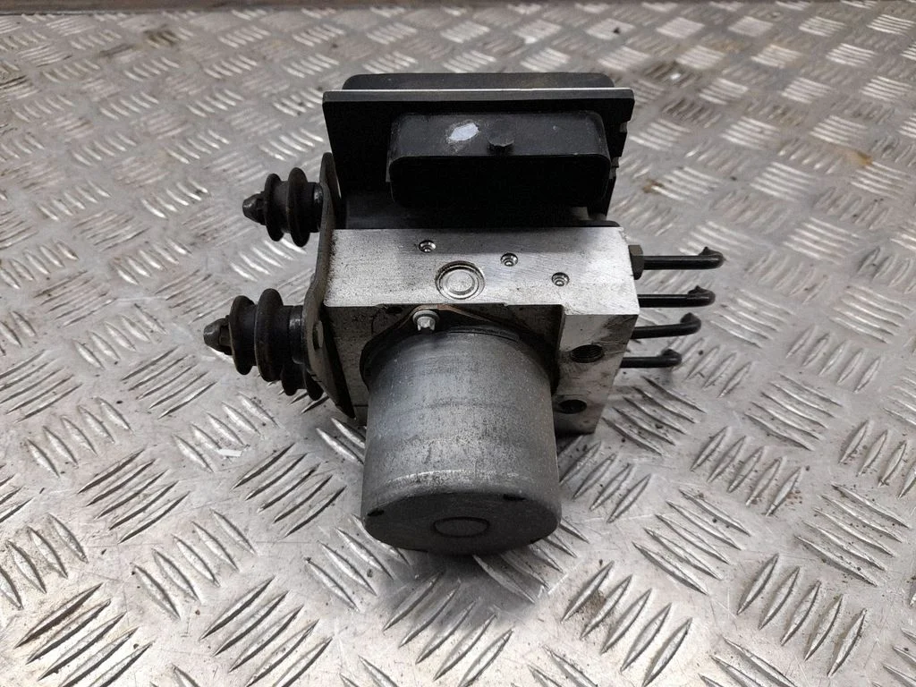 ABS bloks 8R0614517AG
