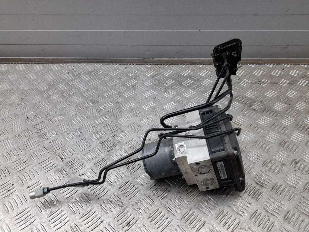 ABS bloks – BMW 6. sērija F12 F13 (2010-2018)