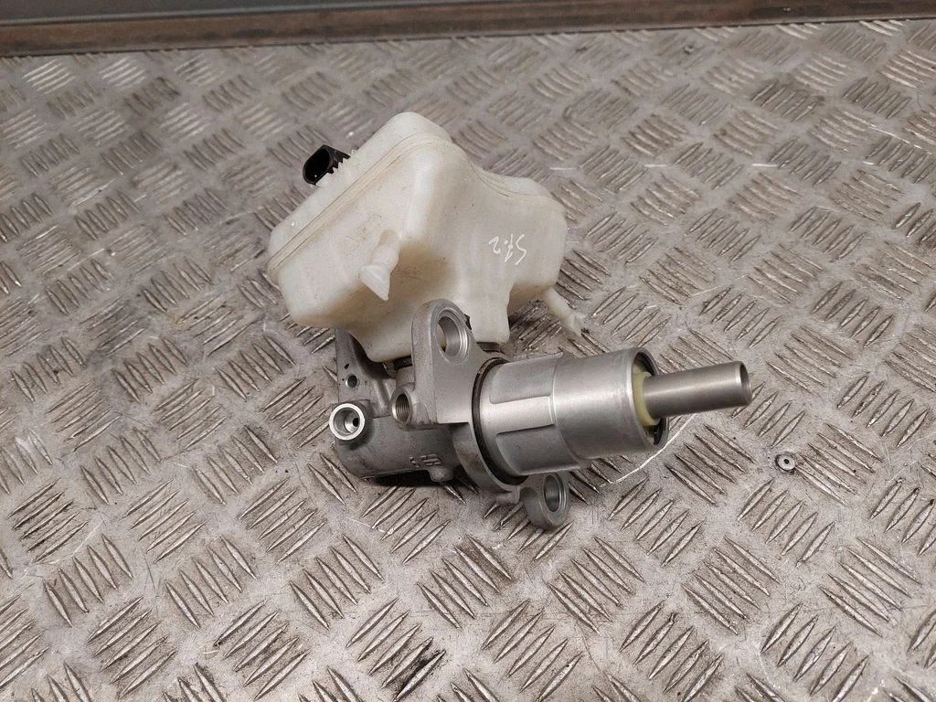 Master brake cylinder – Audi S5 Facelift (2013-)