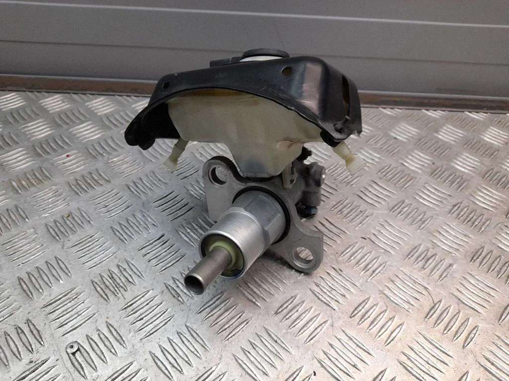 Master brake cylinder – Audi A7 S7 4G (2011-2017)