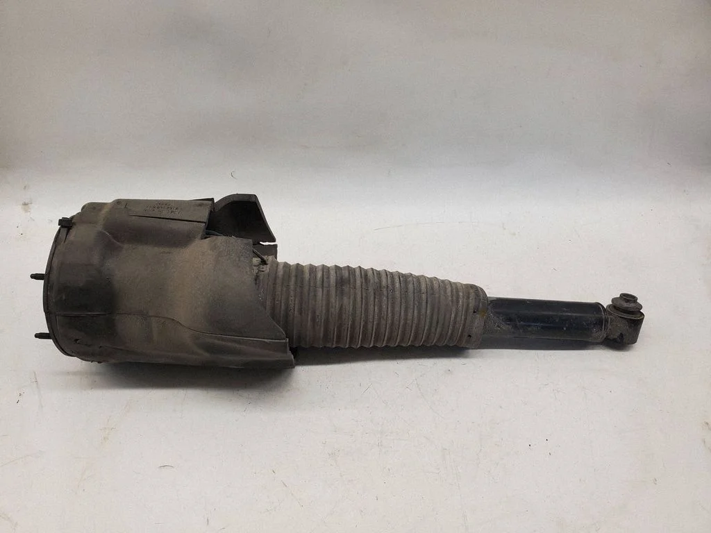 Rear shock absorber/damper – Audi A8 S8 D4 4H (2010-2016)