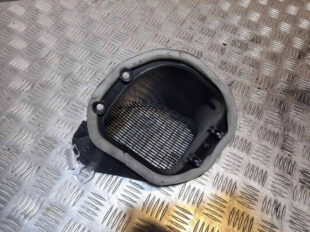 Salona gaisa kanāls (-i) – Volkswagen Touareg II (2010-2018)