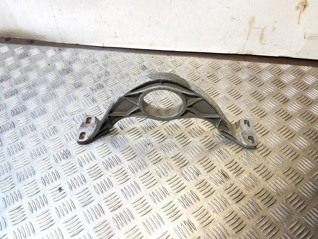 Engine mounting bracket 5N0804421