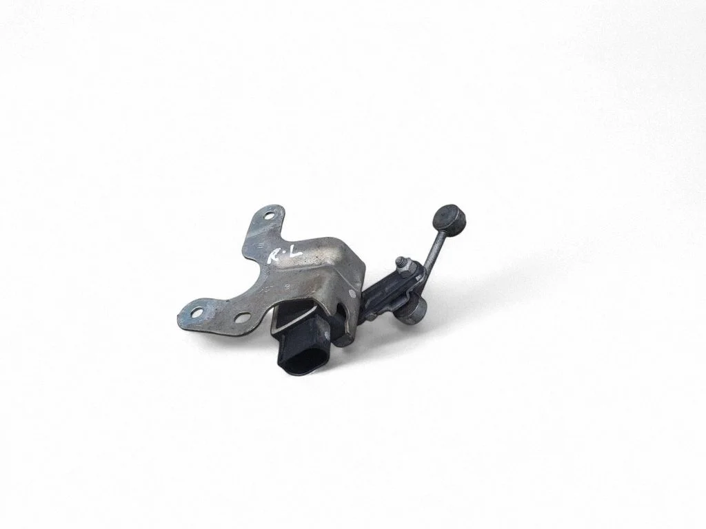 Aizmugurējās gaisa balstiekārtas augstuma sensors – Mercedes-Benz SL klase R231 (2012-2017)