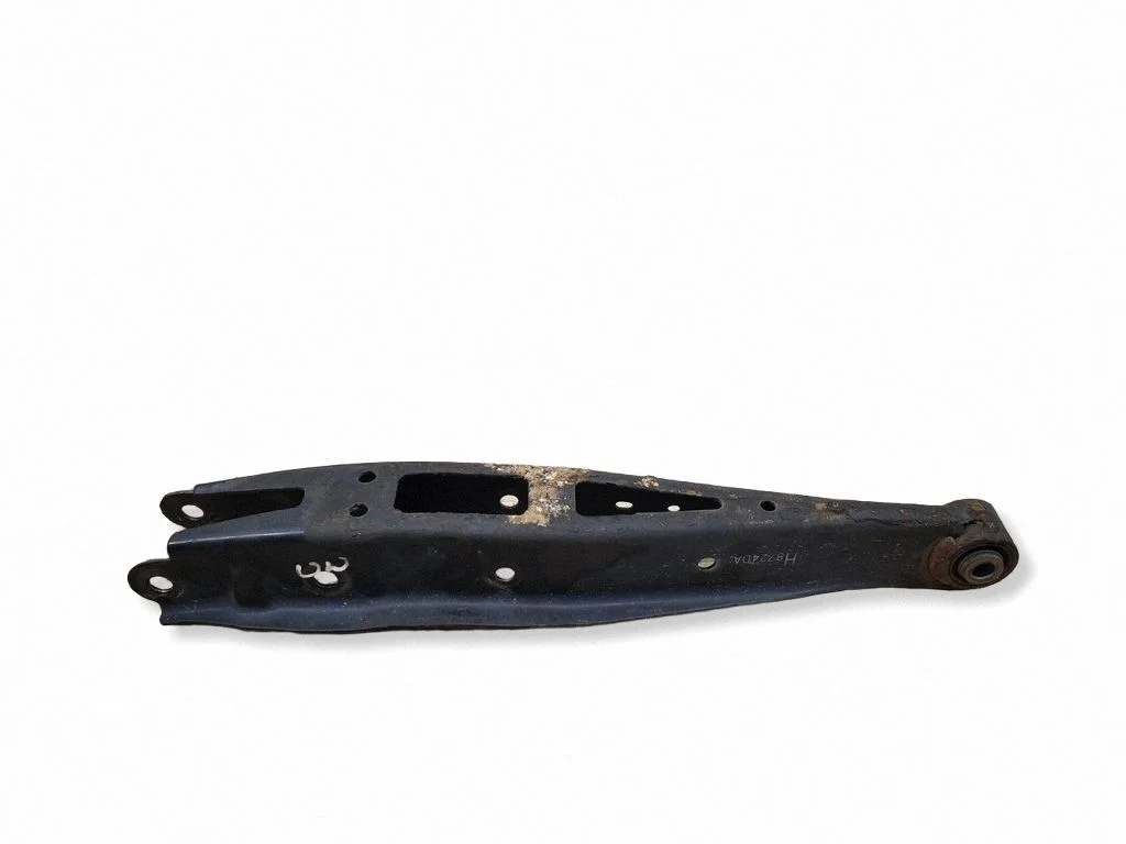 Tagumine ülemine õõtshoob H8724DA – Subaru WRX STI (2007-)