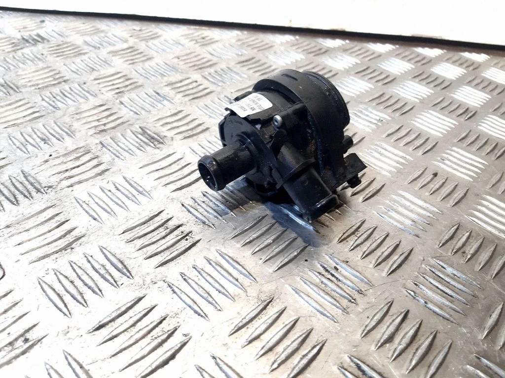 Elektriskais cirkulācijas sūknītis 5Q0121591AN
