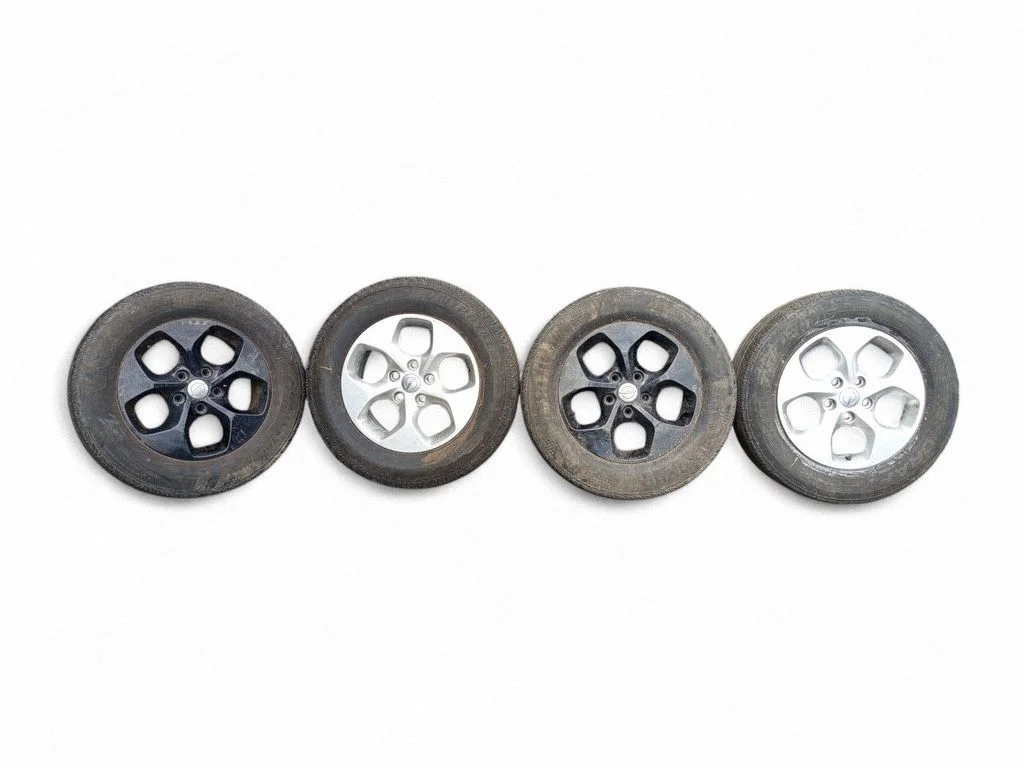 Felgi aluminiowe R17 5RJ40TRMAA