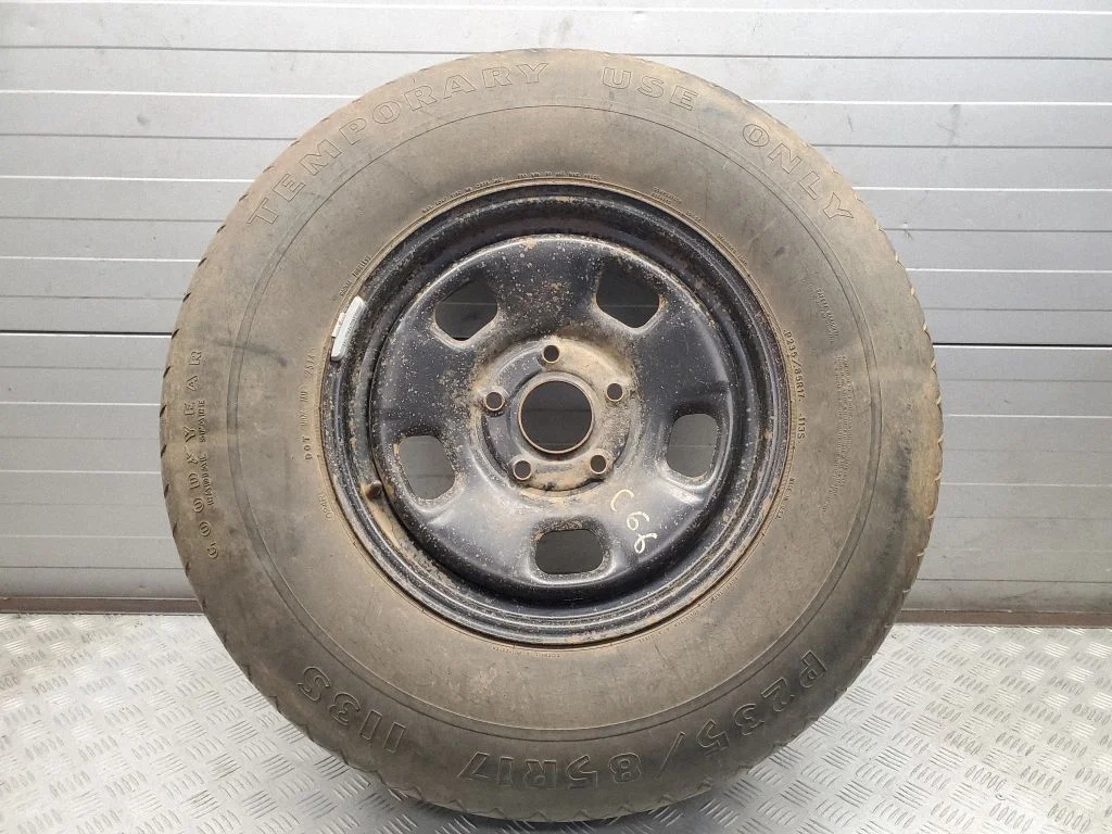 R17 vieglmetāla disks (-i) 68089775AB