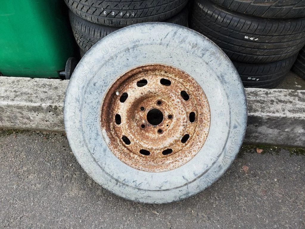R17 vieglmetāla disks (-i)