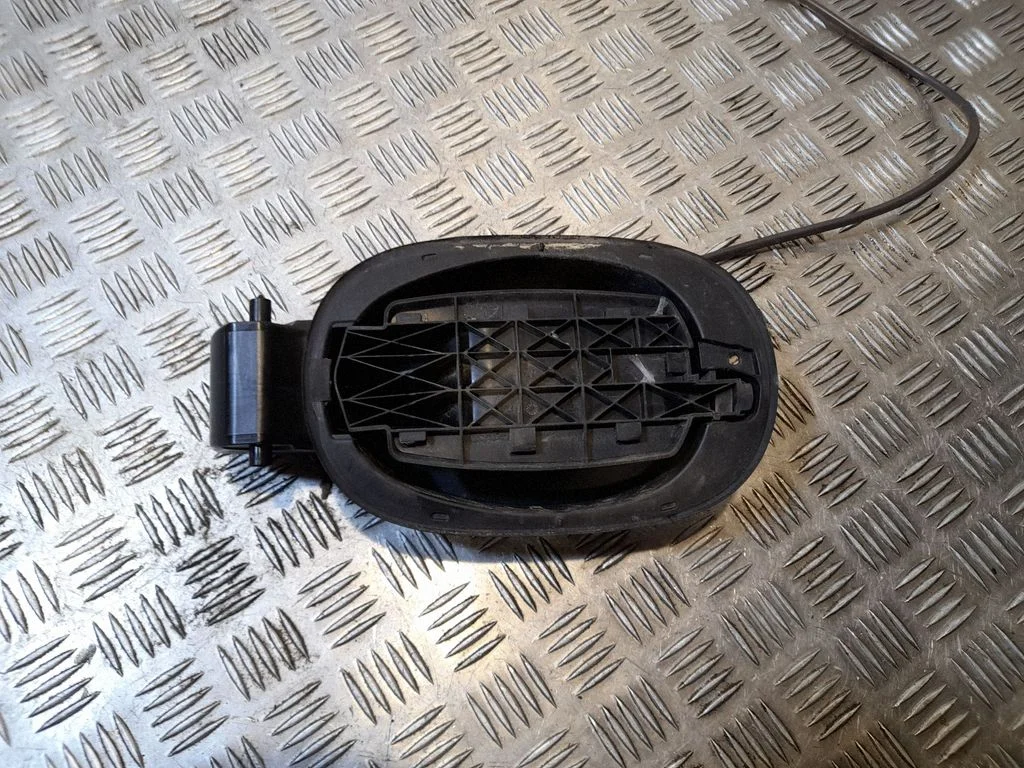 Kütusepaagi kork 7P5809857