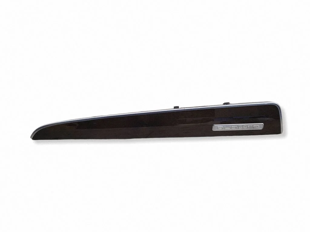 Dekoratīvā apdares josliņa 8R1853190AG