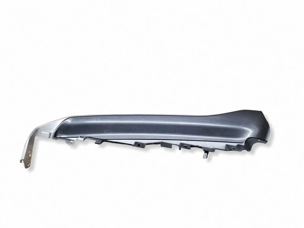 Kindalaeka dekoratiivviimistlusriba – Jeep Grand Cherokee (2010-2021)
